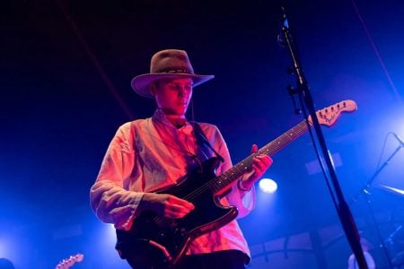 Matt Kwasniewski-Kelvin, cofundador de Black Midi, murió a los 26 años Matt Kwasniewski-Kelvin, cofundador de Black Midi, murió a los 26 años