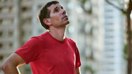 La música que ayudó a Alex Honnold a escalar el Taipei 101: "Era principalmente Tool"