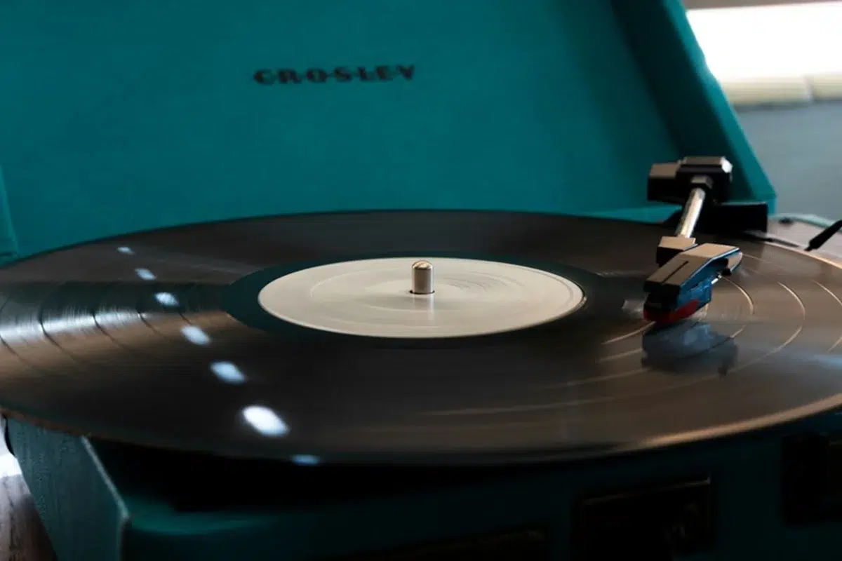 5 canciones que vendieron mas de 30 millones de copias