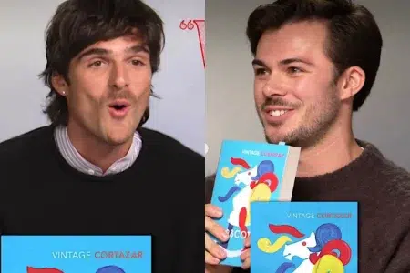 La reacción de Jacob Elordi al recibir una copia de Rayuela Jacob Elordi recibió una edición de Rayuela