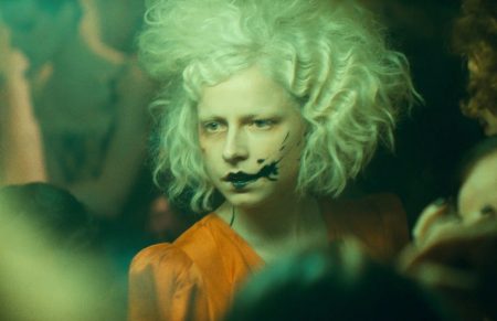 ¡La novia! está protagonizada por Jessie Buckley