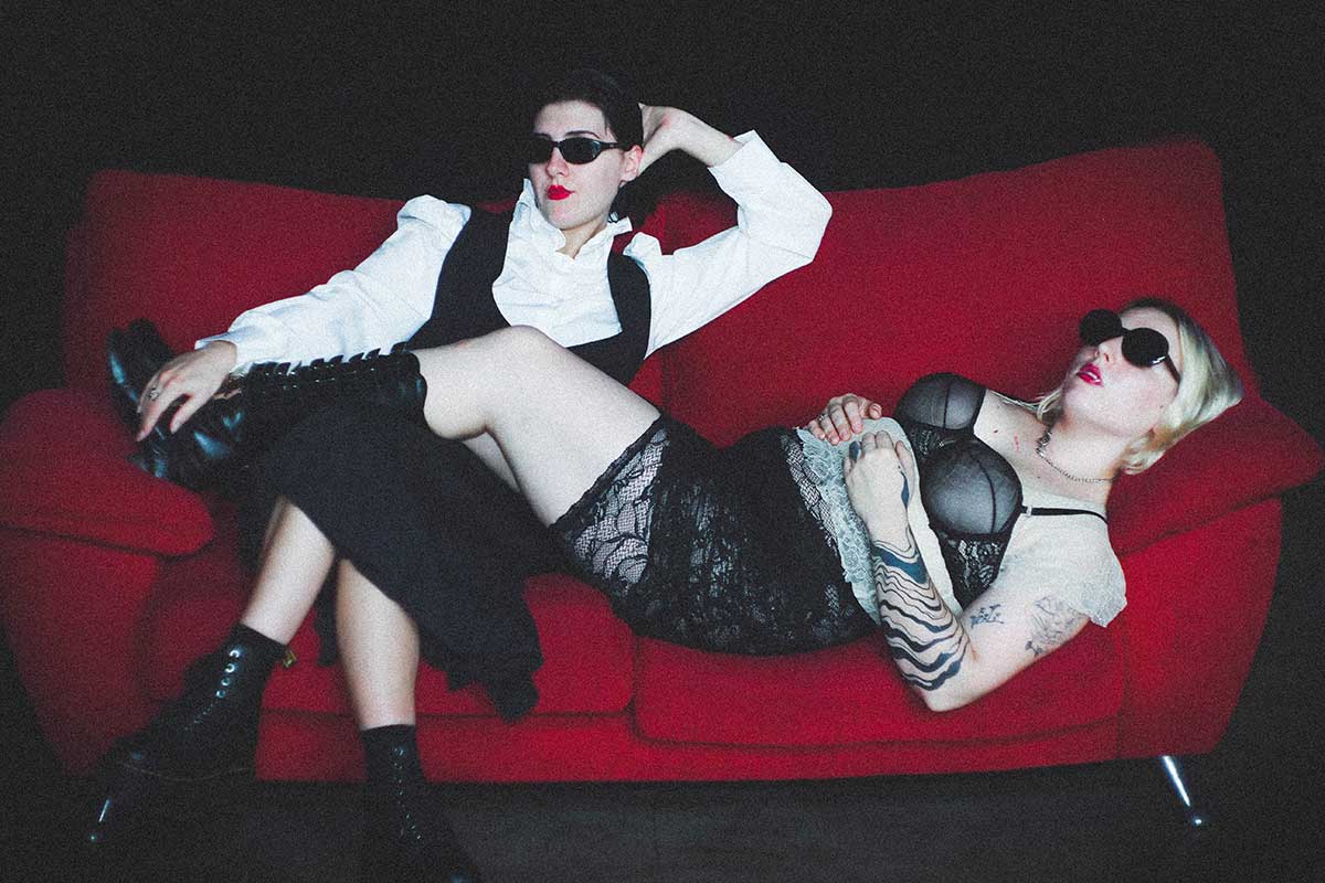 Lucila Storino y Juana Gallardo de Dum Chica