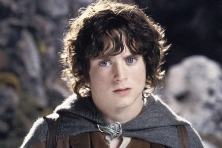 Elijah Wood rechazó la idea de que otro actor interprete a Frodo: "No mientras yo esté vivo" Elijah Wood rechazó la idea de que otro actor interprete a Frodo