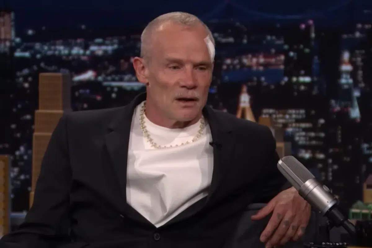 Flea contó el insólito accidente que le provocó una lesión en la cabeza Flea contó el insólito accidente que le provocó una lesión en la cabeza