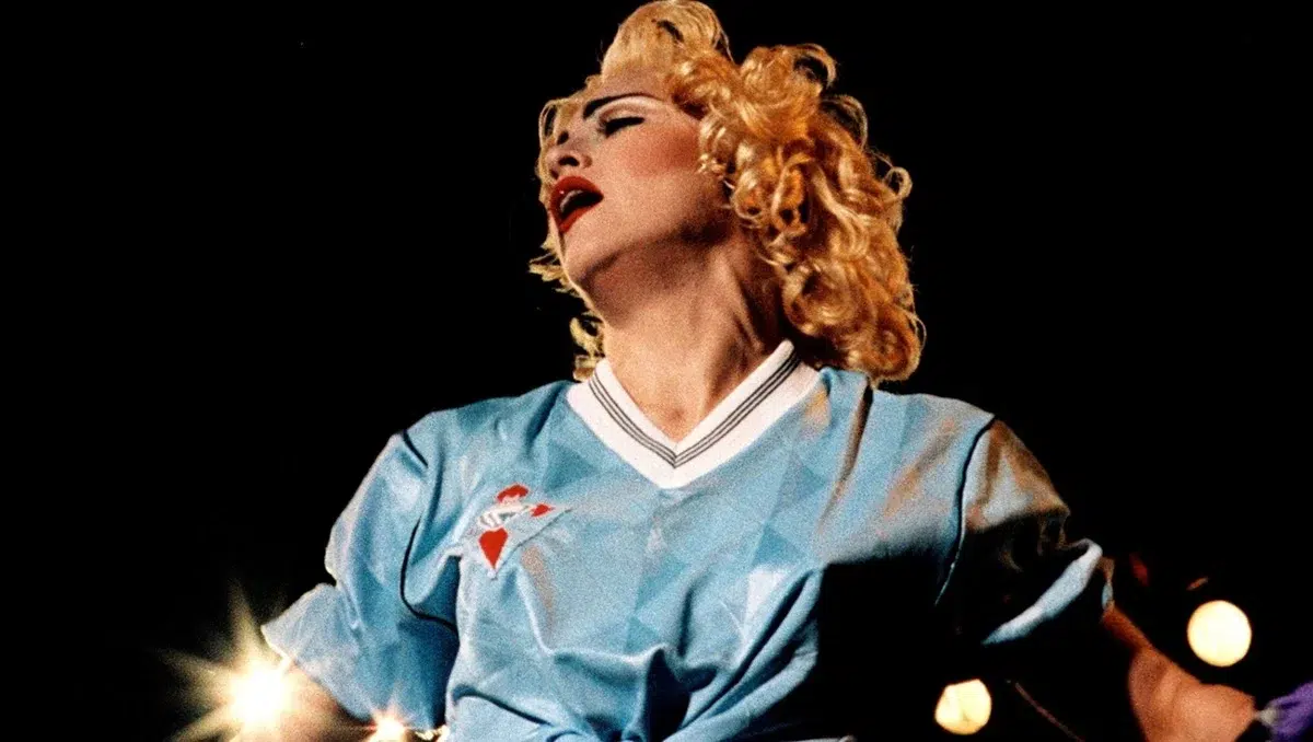 El Celta de Vigo busca una vieja camiseta que usó Madonna y la cantante respondió El Celta de Vigo buscaba una vieja camiseta que usó Madonna y la cantante respondió