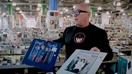Los discos que eligió Maynard James Keenan en la famosa tienda Amoeba Records Los discos que eligió Maynard James Keenan en la famosa tienda Amoeba Records