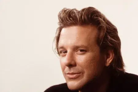 3 películas exitosas en las que Mickey Rourke rechazó trabajar Mickey Rourke