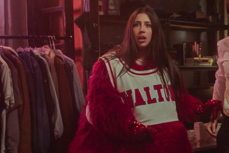 Qué ver en Netflix: 4 películas nuevas que son furor Sadie Sandler en Compañeras de cuarto (2026)