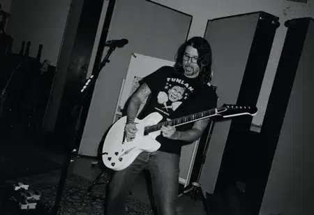 La nueva banda canadiense que le "voló la mente" a Dave Grohl Dave Grohl
