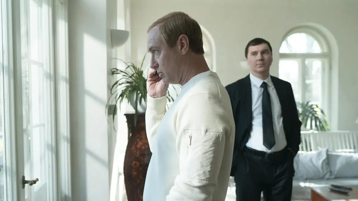 Jude Law en El mago del Kremlin