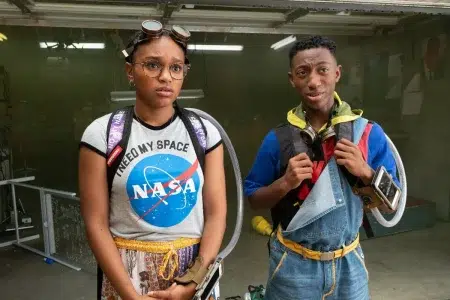 Qué ver en Netflix: 3 películas de ciencia ficción aclamadas por la crítica Los protagonistas de Nos vemos ayer (2019)