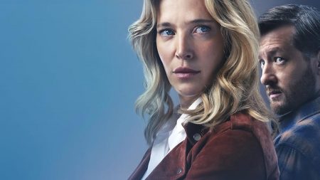 Qué ver en Prime Video: 4 películas nuevas que arrasan en reproducciones Póster de La caja azul (2026)
