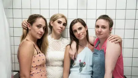 Las 4vprotagonistas de la serie Girls posando a cámara