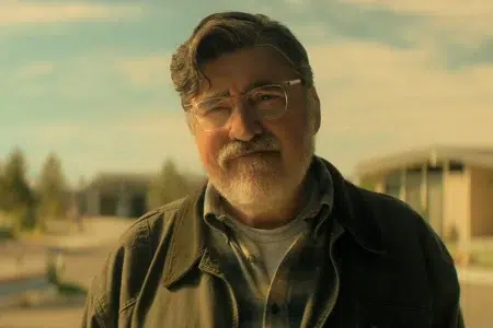 Qué ver en Netflix: 6 series nuevas Alfred Molina en The Boroughs, serie de Netflix