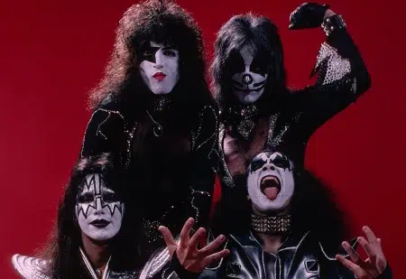 Kiss anuncia una nueva canción Kiss