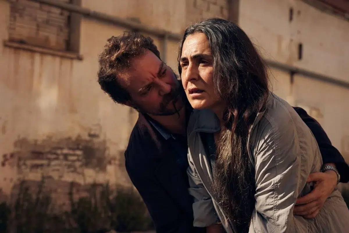 Las 5 mejores películas para ver en Netflix en junio Los protagonistas de la película La desconocida (2026)