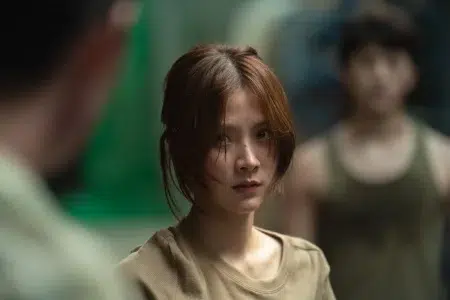 Sangre asesina, la nueva película de acción y romance que impacta en Netflix Baifern-Pimchanok Luevisadpaibul en Sangre asesina
