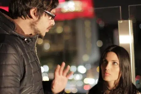 Federico Benoit dirigiendo el documental 76 89 23