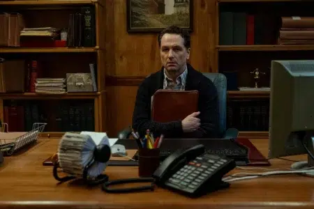 La maldición de Widow's Bay: La serie de Apple TV que es furor Matthew Rhys en La maldición de Widow's Bay