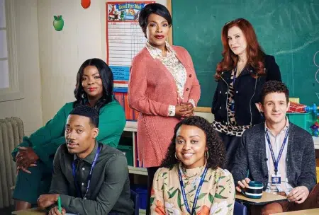 Qué ver en Disney+: 4 series sobre profesores Póster de Colegio Abbott