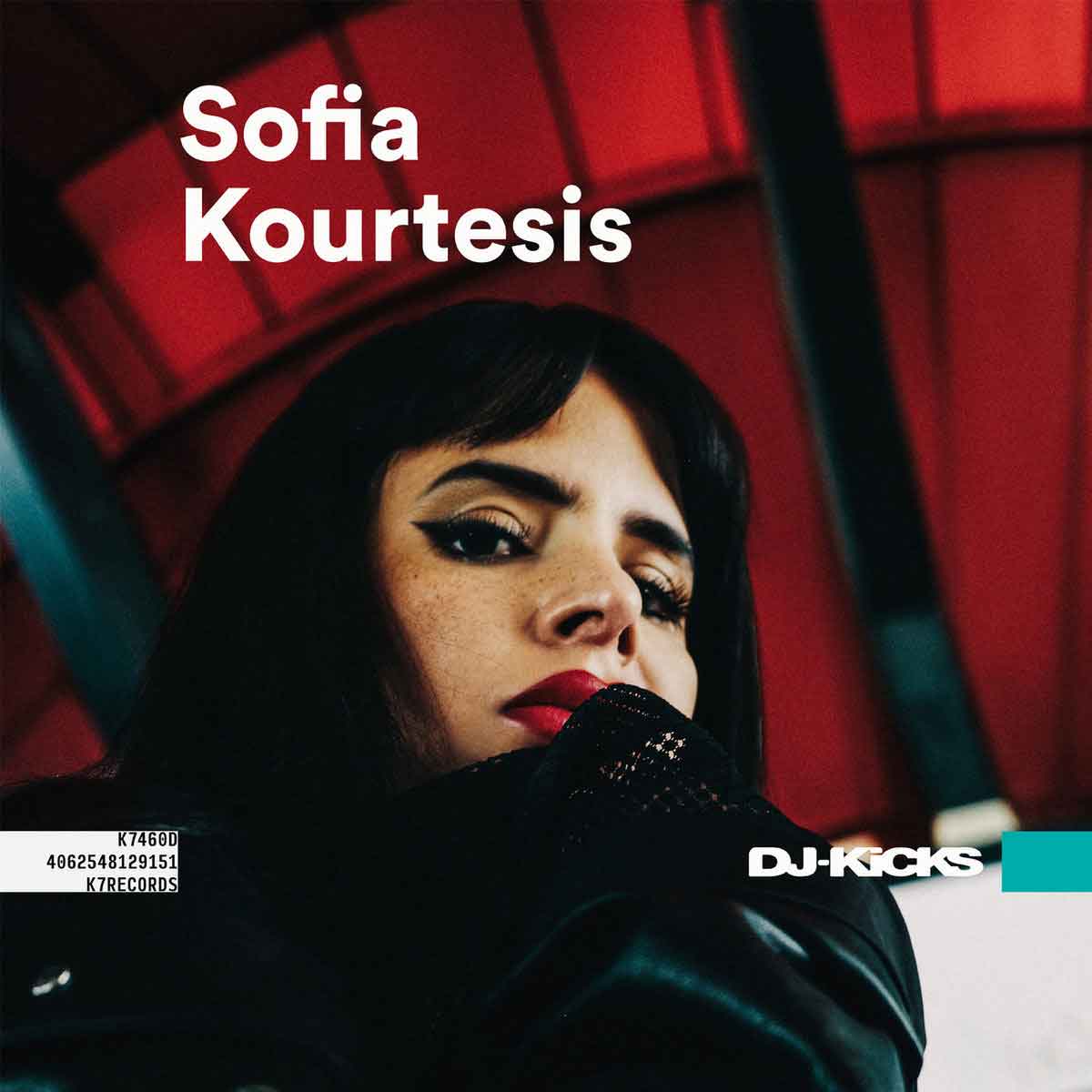 Tapa de DJ-Kicks, disco de Sofía Kourtesis