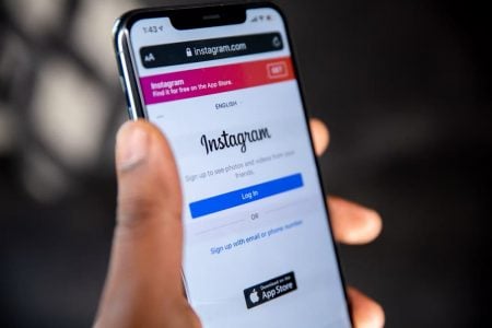 Instagram ya permite cambiar la música de una publicación sin perder los likes