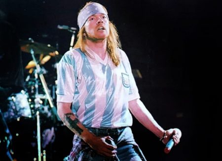 El día que Axl Rose encendió al público argentino con un polémico mensaje Axl Rose