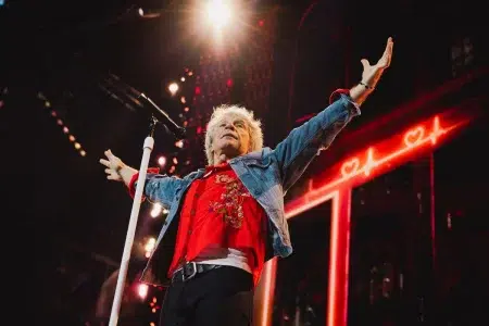 Después de anunciar su regreso, Jon Bon Jovi sufrió un inesperado problema en pleno concierto Jon Bon Jovi