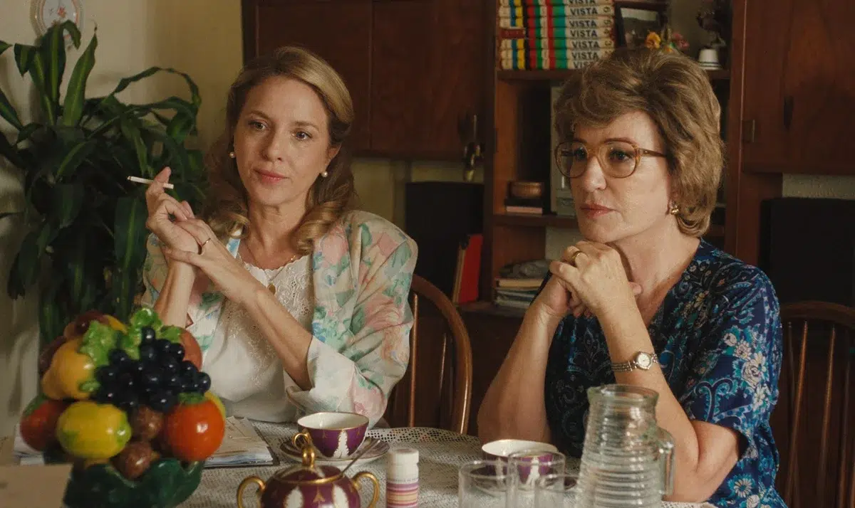 Carla Peterson y Mercedes Morán en Barreda (2026).