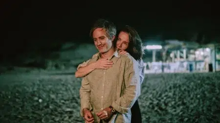 Qué ver en HBO Max: 4 películas nuevas para el fin de semana Gael García Bernal y Natalia Oreiro en Nada entre los dos (2026)