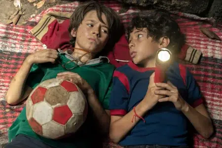 Qué ver en Netflix: 5 series nuevas Los niños protagonistas de la serie No tengo miedo