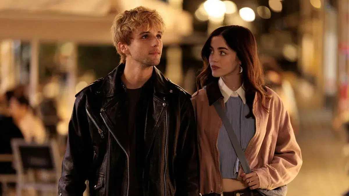 Eve Ryan y Mikel Niso en Boulevard
