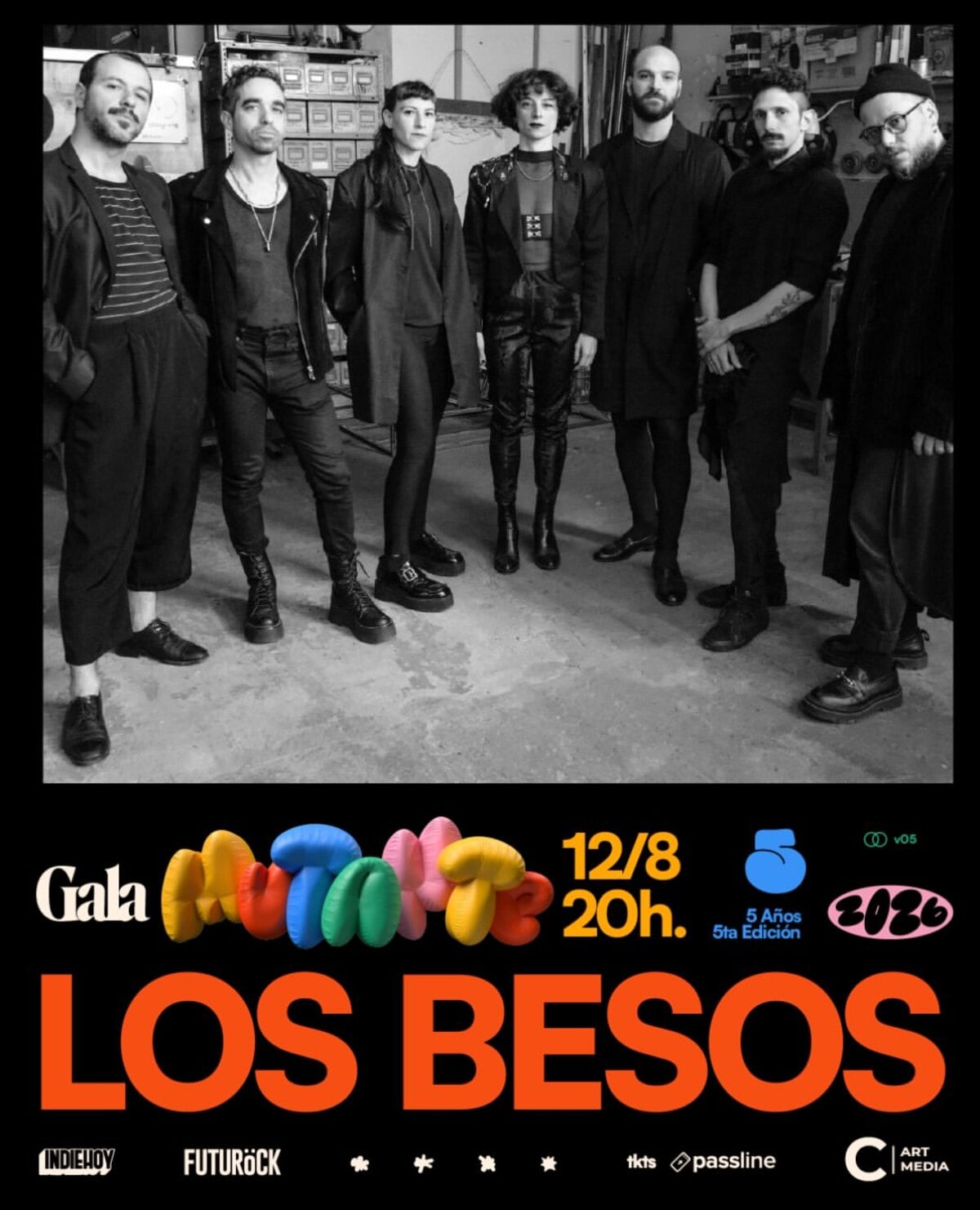 Los Besos en C Art Media