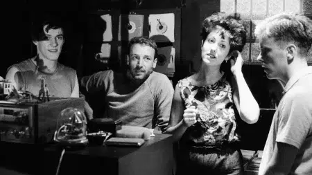 5 canciones dedicadas al lunes New Order
