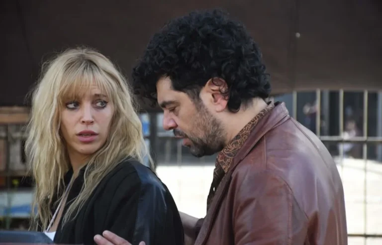 Luisana Lopilato y Alberto Ajaka en Pepita, la pistolera