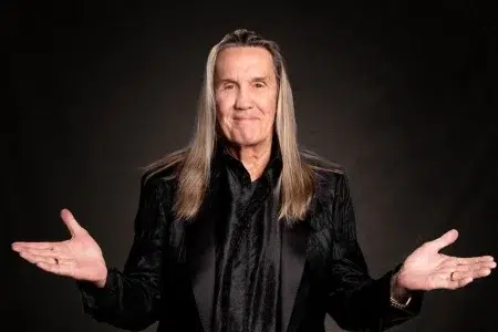 Nicko McBrain