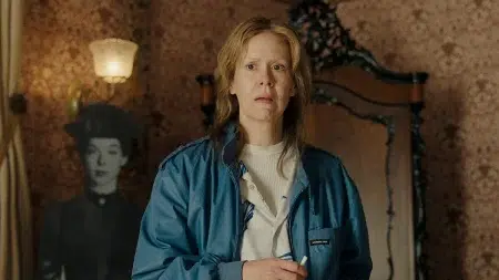 Sarah Paulson en Monstruo: La historia de Lizzie Borden