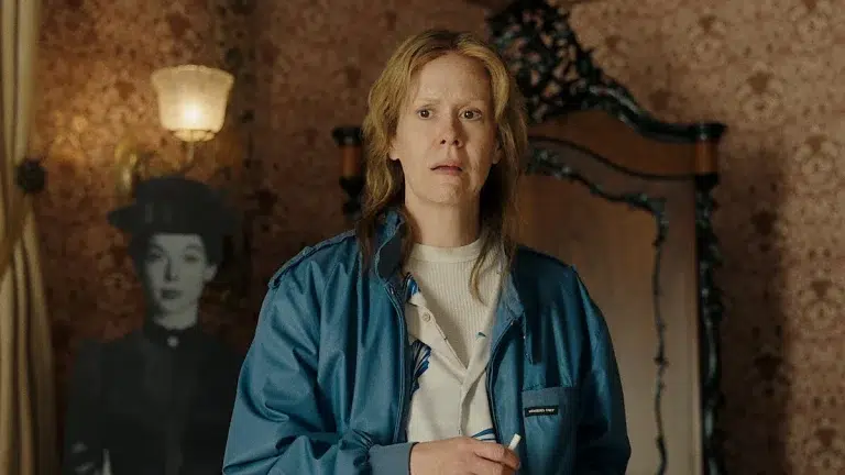Sarah Paulson en Monstruo: La historia de Lizzie Borden