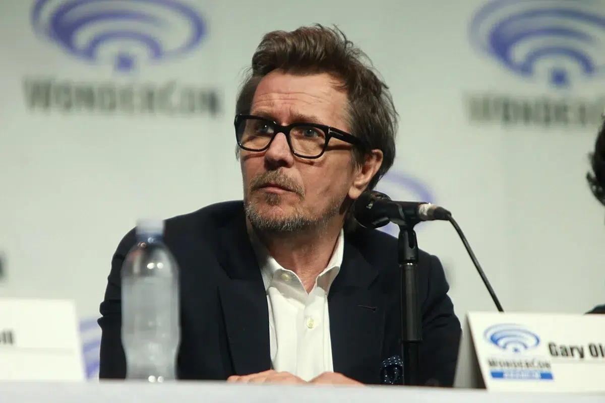Gary Oldman