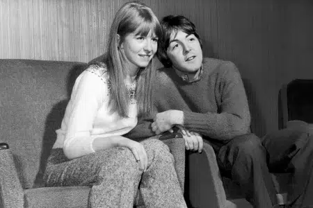 Jane Asher y Paul McCartney