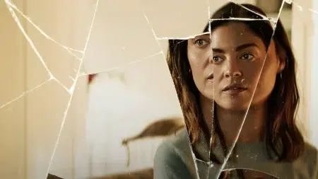 Póster de Una mujer sin pasado (2026)