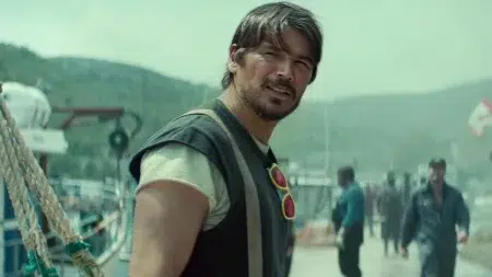 Josh Hartnett en Bajo la superficie (2026)