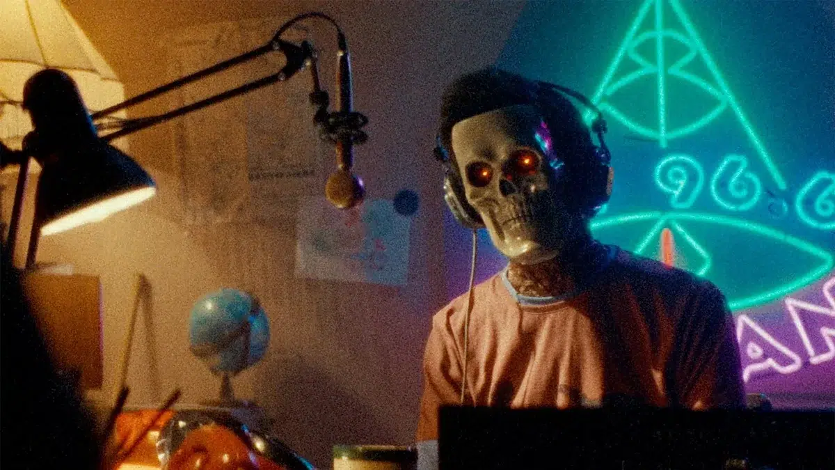 La frecuencia Kirlian (2025)