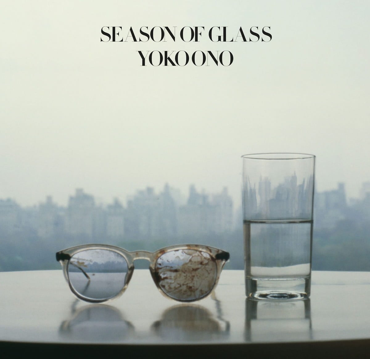 Season of Glass de Yoko Ono